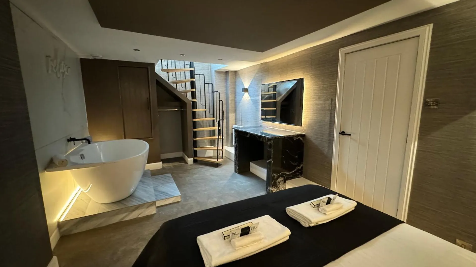 1Bed Retreat Stockbridge Edinburgh
